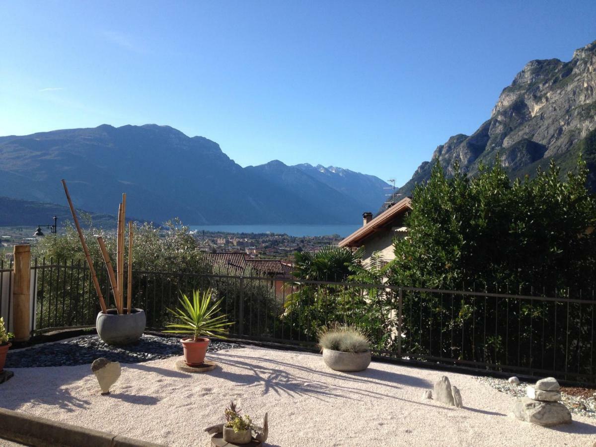 Appartamento Vista Lago Riva del Garda Exterior photo